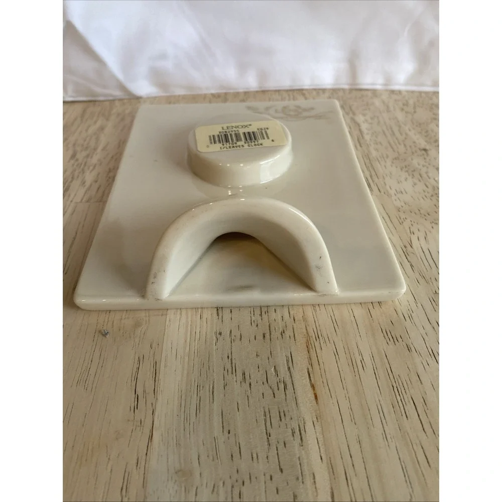 Vintage Lenox Porcelain Desk Clock Cream Gold Green Leaf Pattern Quartz Untested